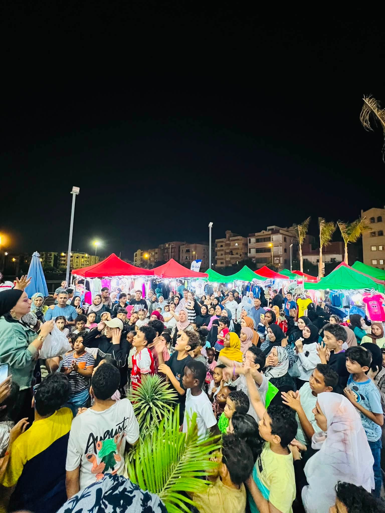 بازار MACA